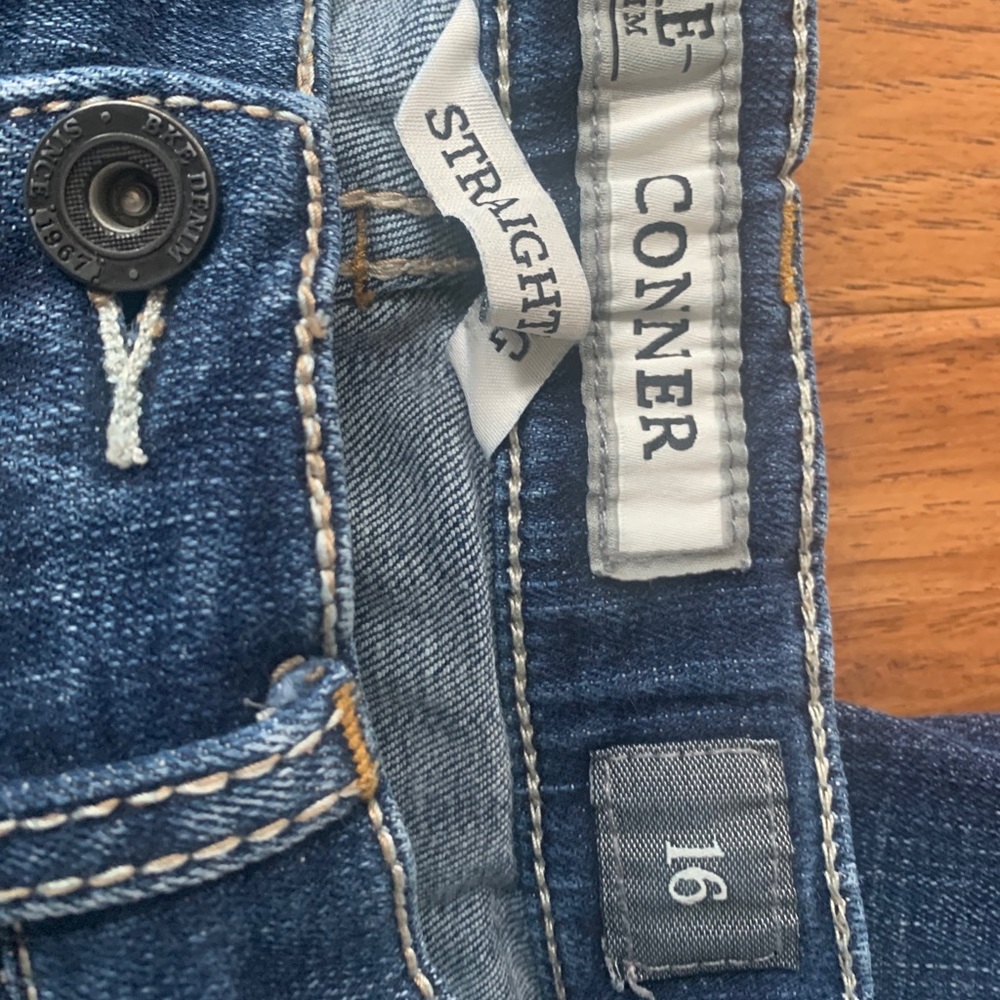 BKE jeans Conner size 16 juniors